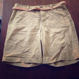 Sonoma size 10 Bermuda shorts.